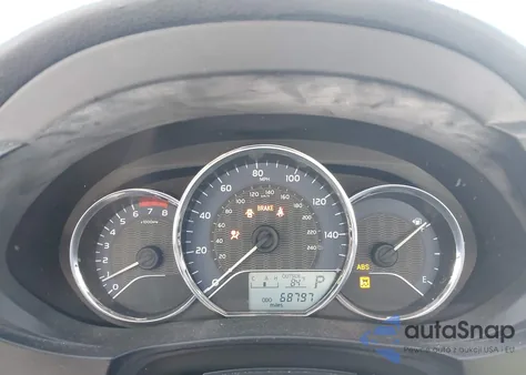 2015 Toyota Corolla Le z USA, uszkodzony, nr VIN 2T1BURHE8FC399319